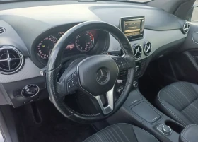 Mercedes-Benz B 200 Панорама AMG metan ТОП СЪСТОЯНИЕ, снимка 11