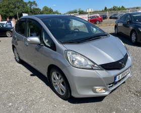 Honda Jazz Facelift 1.4 i-VTEC(100к.с) EURO 5B, снимка 3