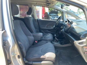 Honda Jazz Facelift 1.4 i-VTEC(100к.с) EURO 5B, снимка 13