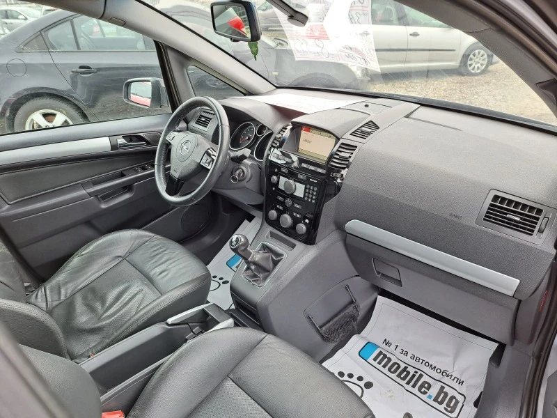 Opel Zafira 2.2i, снимка 12 - Автомобили и джипове - 44096158