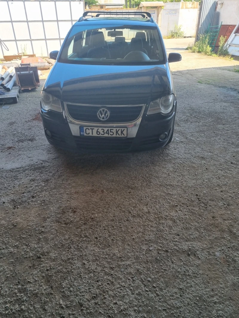 VW Touran, снимка 1 - Автомобили и джипове - 47671001