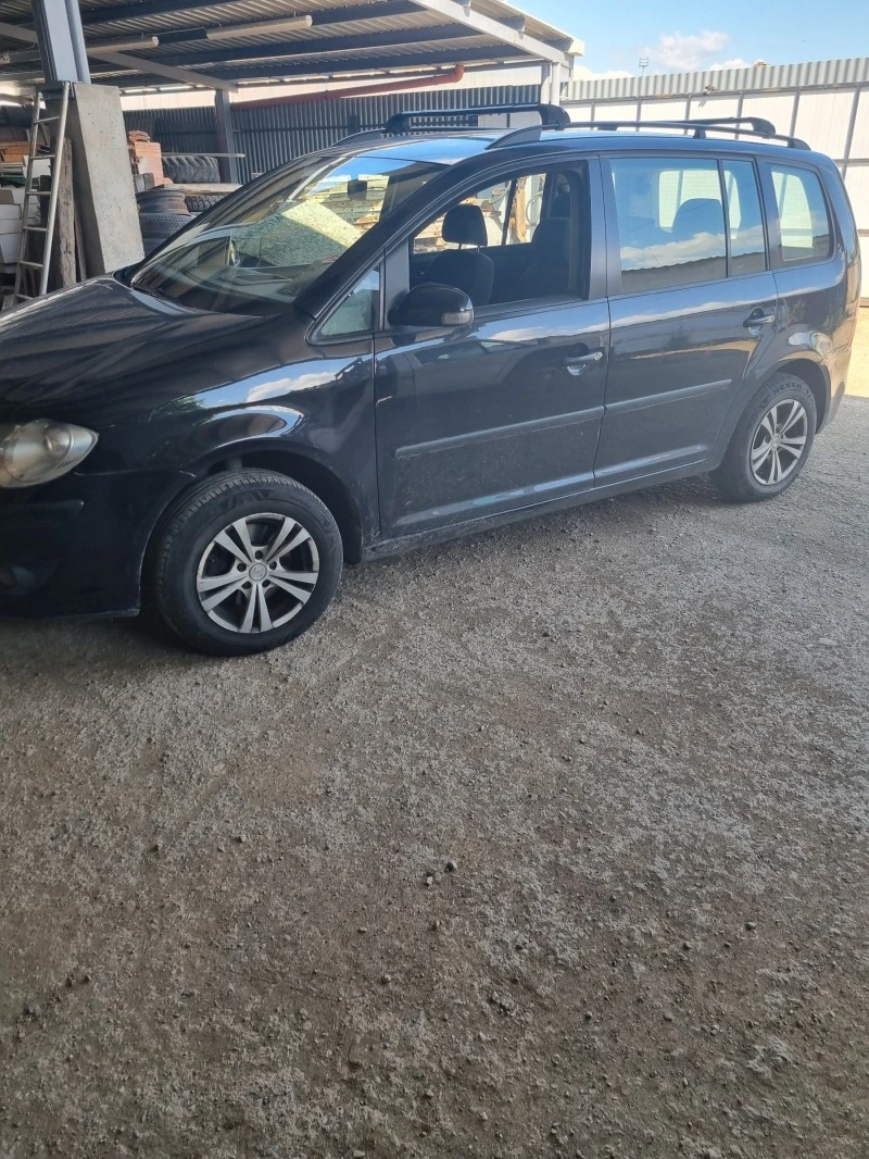 VW Touran, снимка 2 - Автомобили и джипове - 47671001