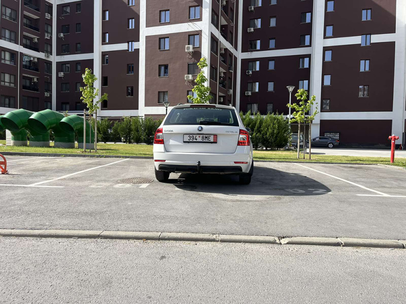 Skoda Octavia, снимка 6 - Автомобили и джипове - 46336844