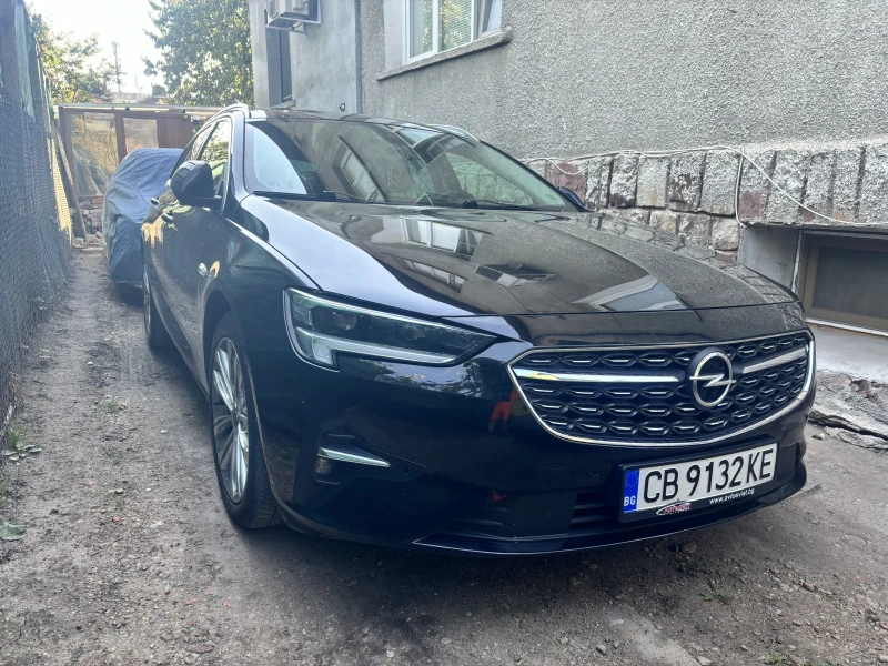 Opel Insignia 1.5 d, снимка 2 - Автомобили и джипове - 47331442