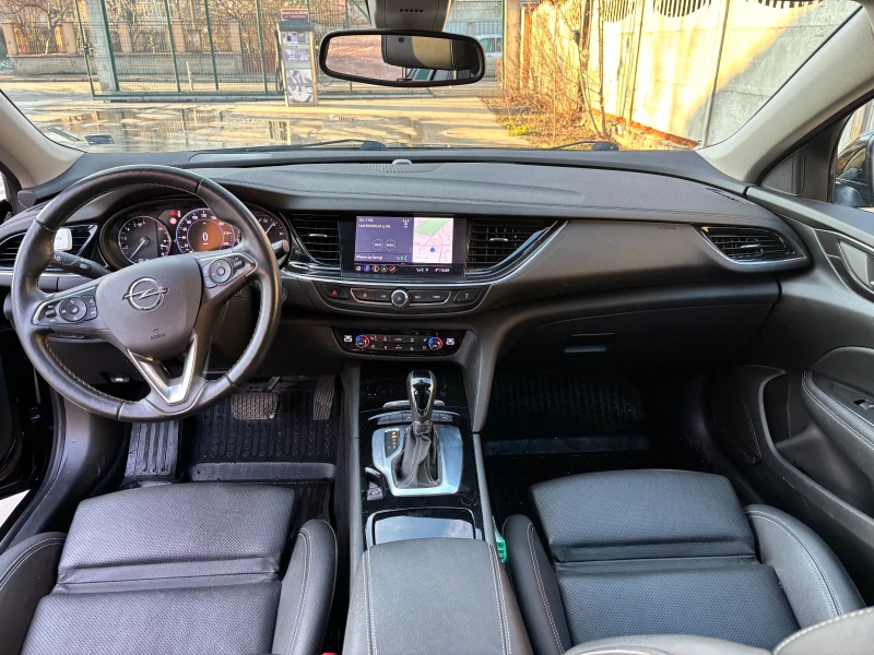 Opel Insignia, снимка 10 - Автомобили и джипове - 51134220