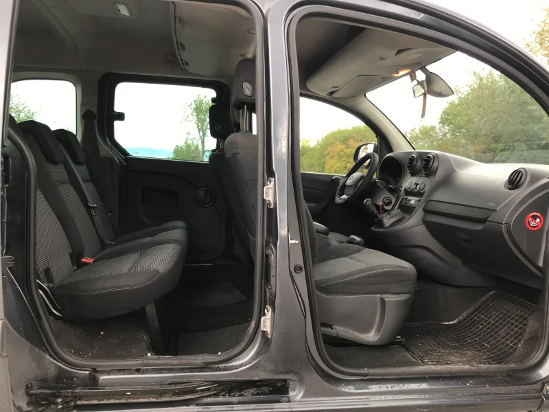 Mercedes-Benz Citan 111 CDI - Пътнически, снимка 8 - Автомобили и джипове - 48047645