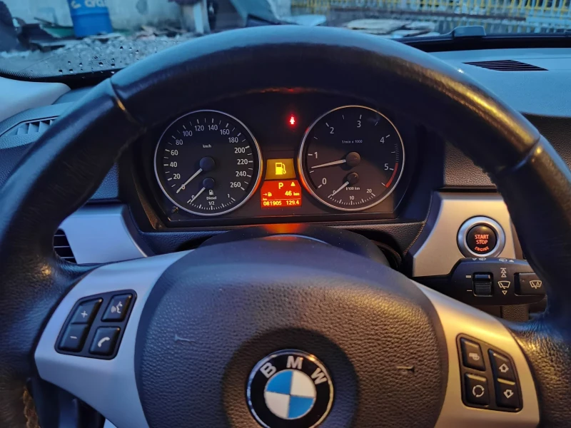 BMW 330, снимка 12 - Автомобили и джипове - 48423709