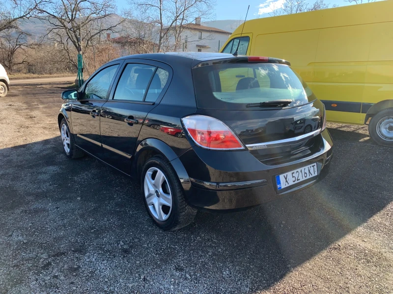 Opel Astra 1, 9 CDTI-6 скорости, снимка 3 - Автомобили и джипове - 48825967