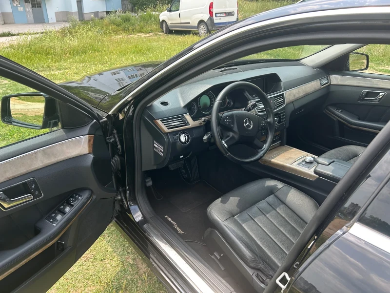 Mercedes-Benz E 350 CDI 231к.с.  ELEGANCE , снимка 7 - Автомобили и джипове - 50526198