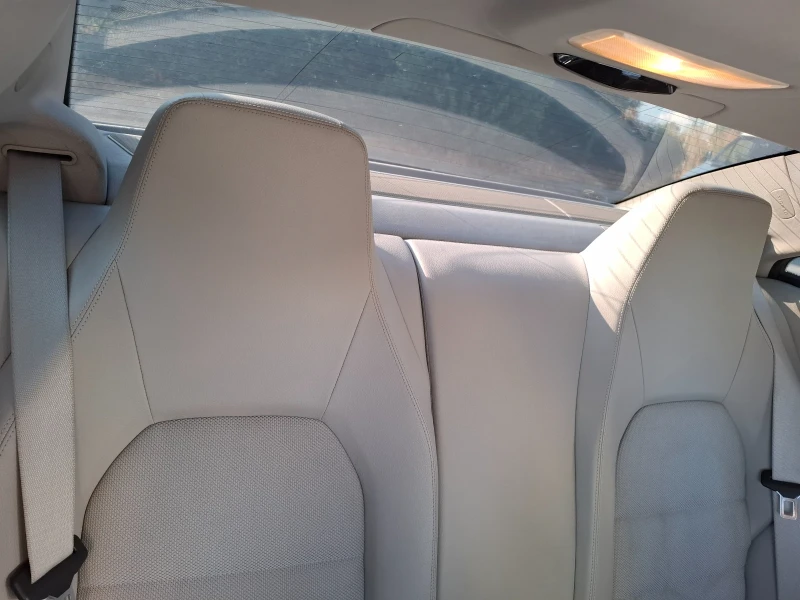 Mercedes-Benz E 220 Cupe, снимка 9 - Автомобили и джипове - 50991881