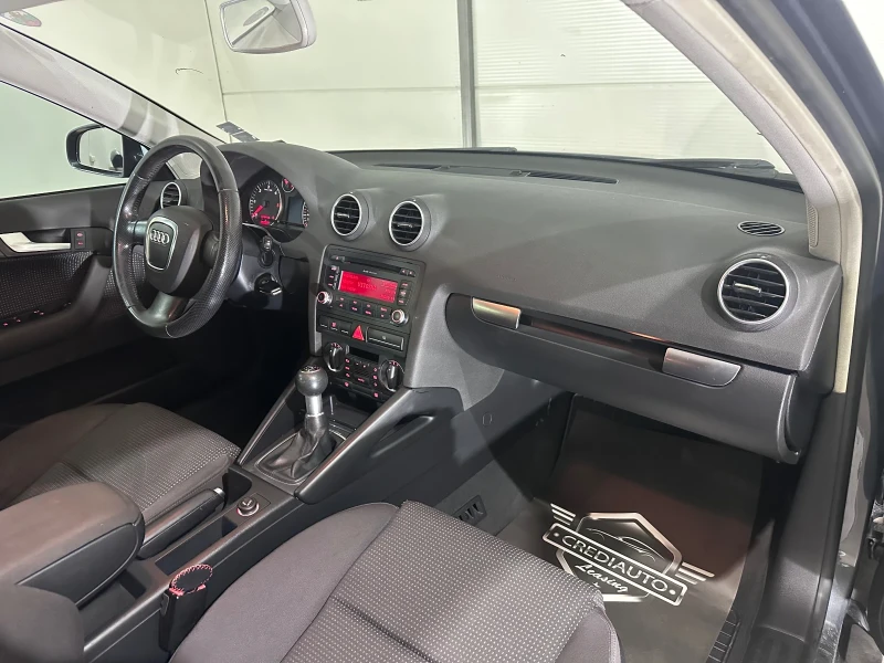 Audi A3 Sportback, снимка 9 - Автомобили и джипове - 52279570