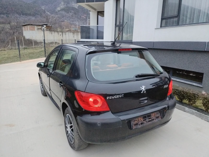 Peugeot 307 2.0 139кс Климатроник 140хил.км Подгреви Парктрон, снимка 10 - Автомобили и джипове - 53089276