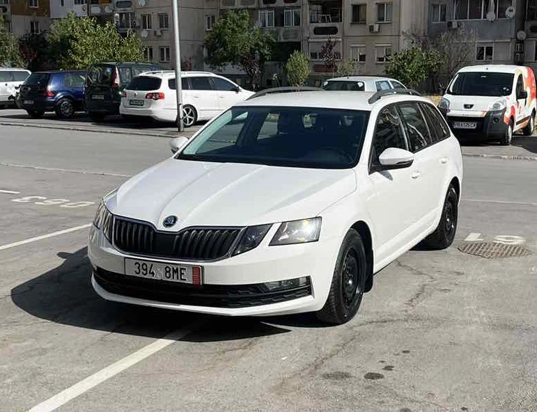 Skoda Octavia, снимка 1 - Автомобили и джипове - 47253256