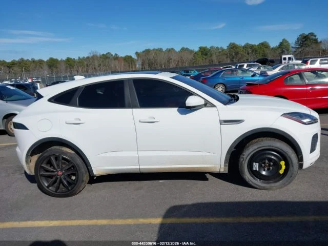 Jaguar E-pace R-DYNAMIC S* ПОДГРЕВ* 360 КАМЕРИ* ПАНОРАМА* HARMAN - изображение 7