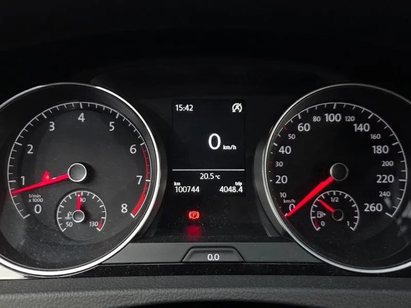 VW Golf, снимка 8 - Автомобили и джипове - 54969258