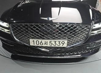 Genesis G80 HUD| 360| PANO| ОБДУХ| 2 КЛЮЧА, снимка 3 - Автомобили и джипове - 55396534