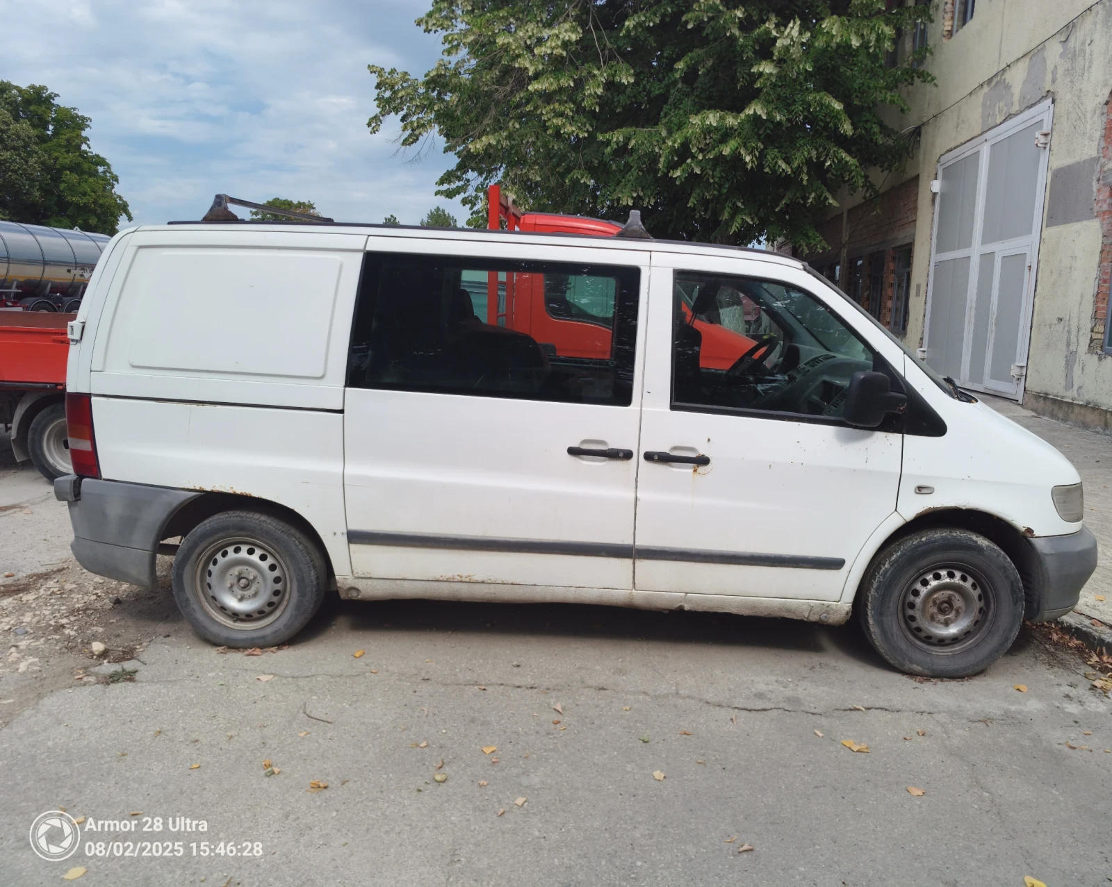 Mercedes-Benz 110, снимка 1