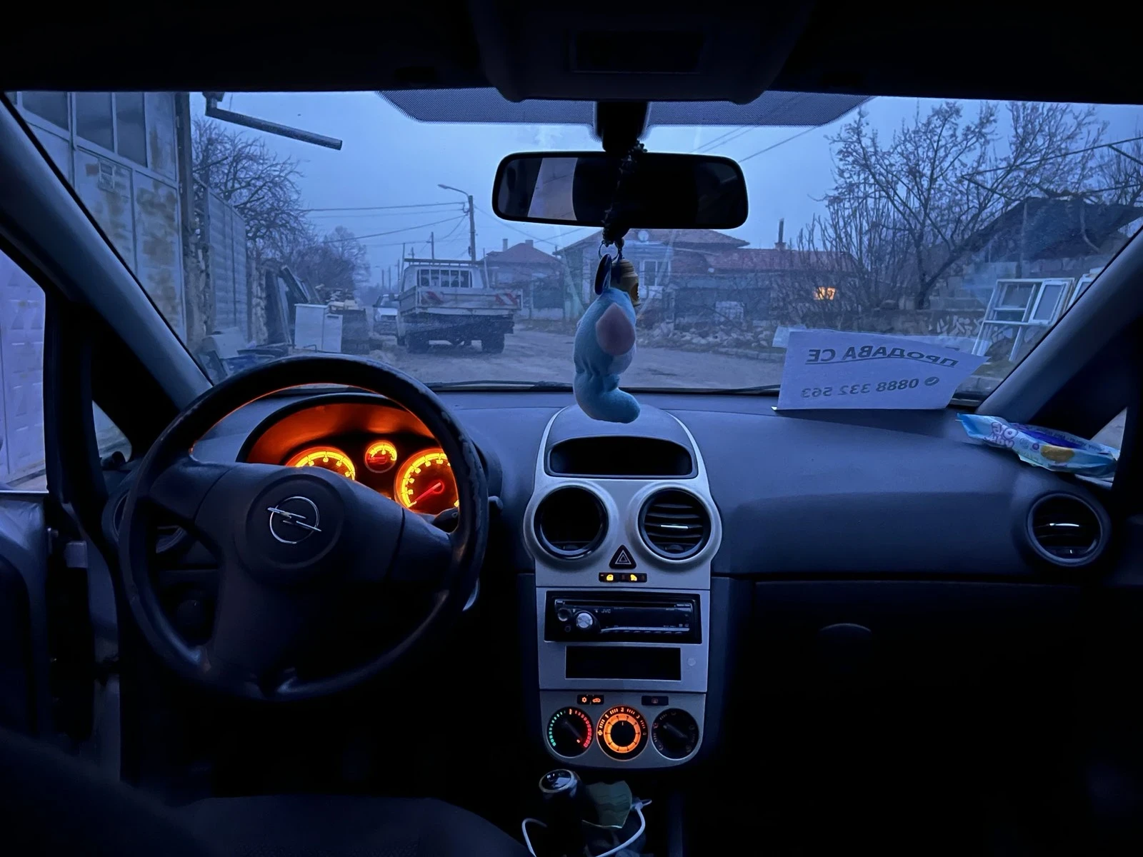 Opel Corsa  - изображение 2