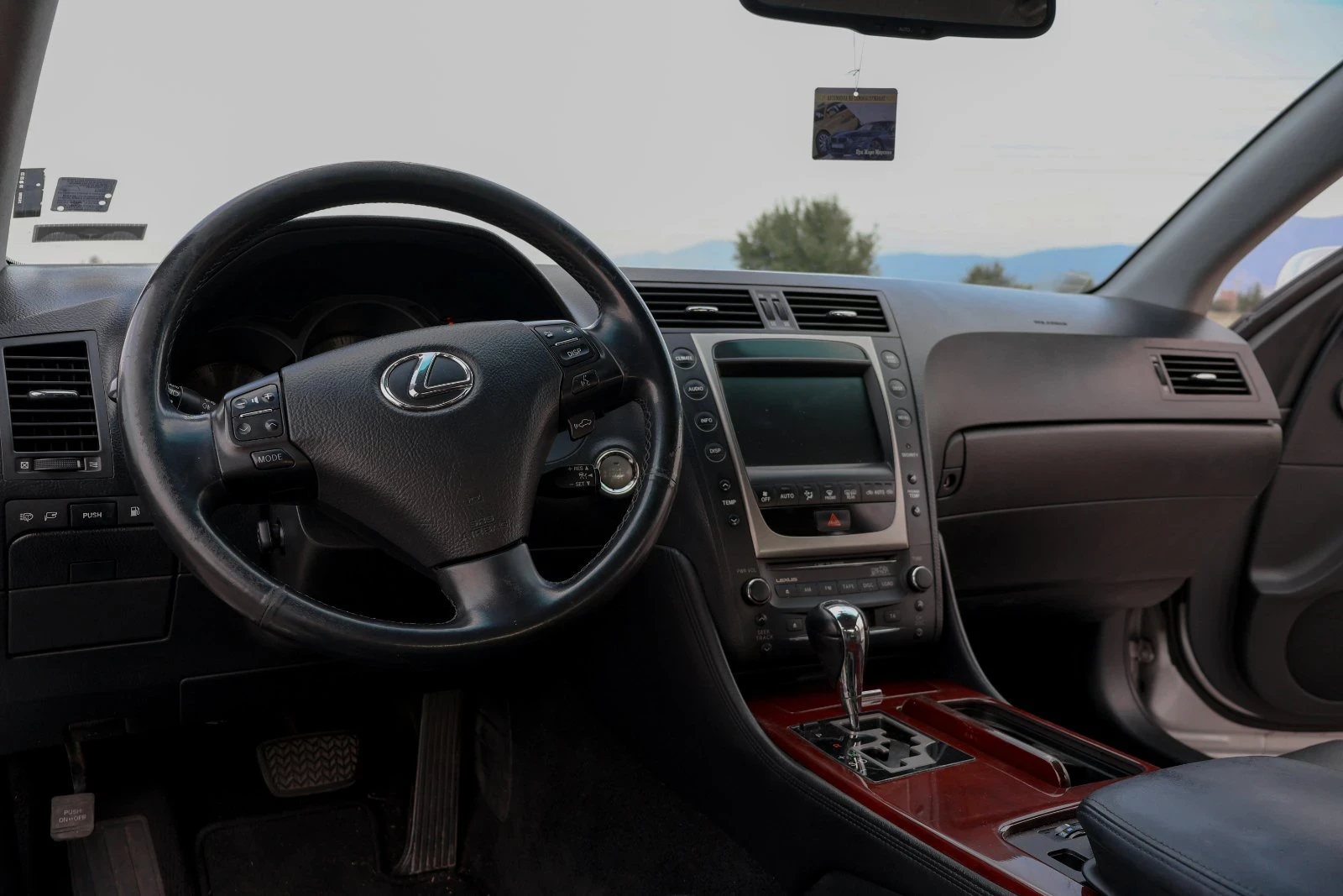 Lexus GS 300 - изображение 6