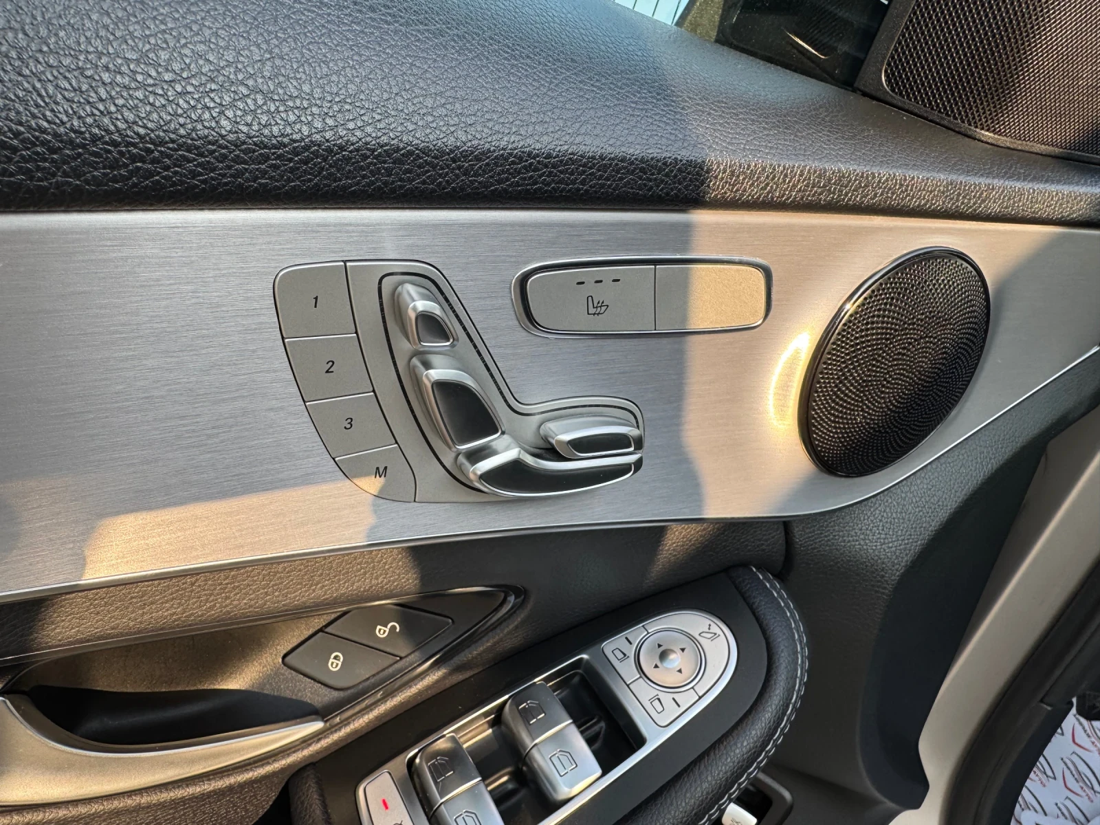 Mercedes-Benz C 220 * * * AMG* * * KAMERA* * * DISTRONIC* * *  | Mobile.bg   13