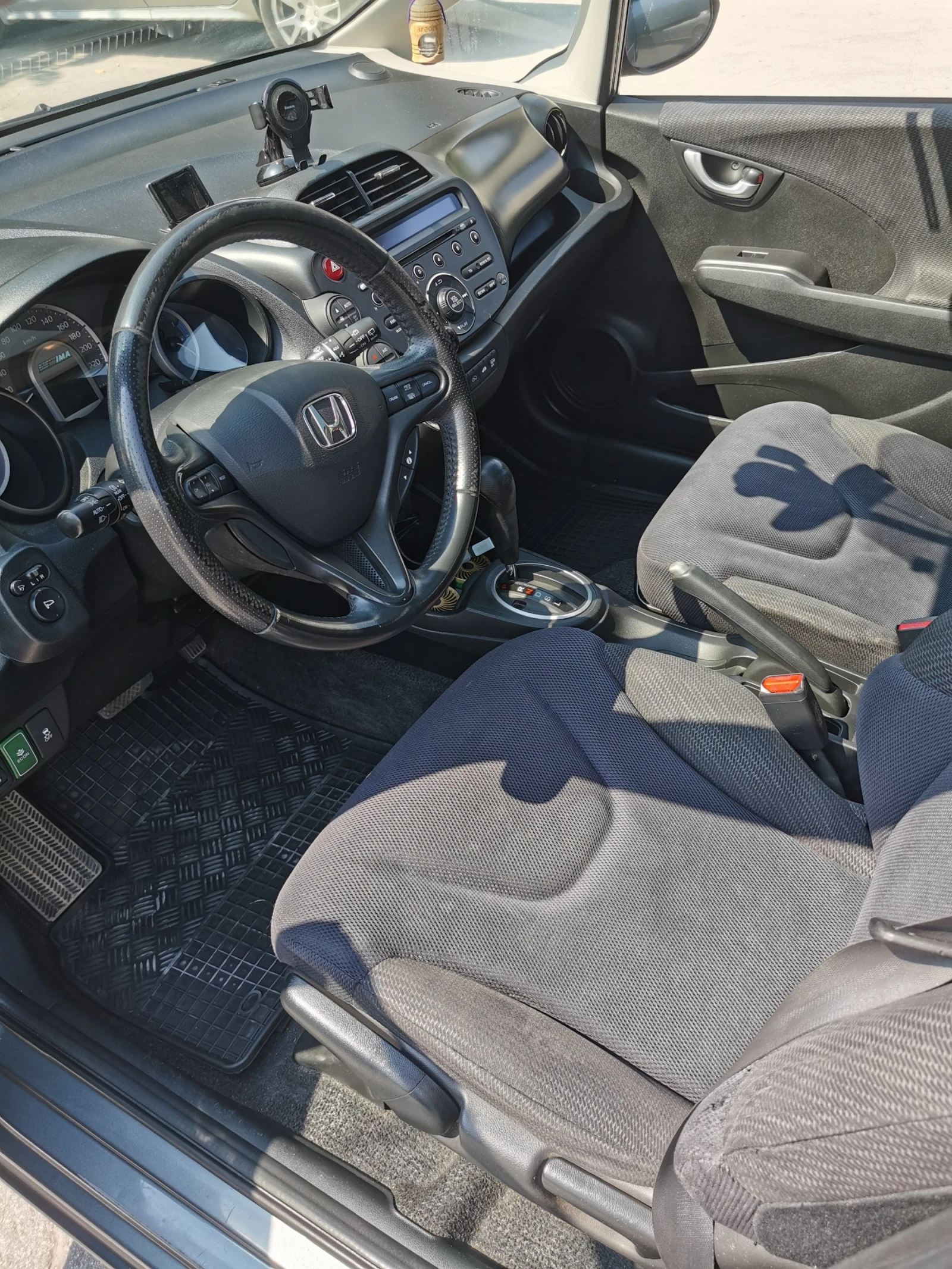 Honda Jazz  - изображение 9