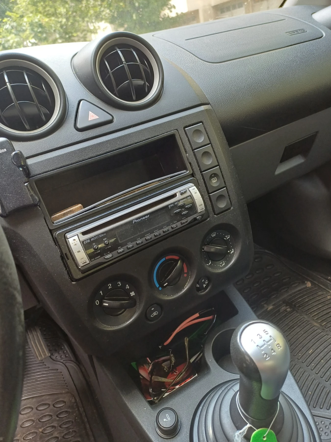 Ford Fiesta  - изображение 2