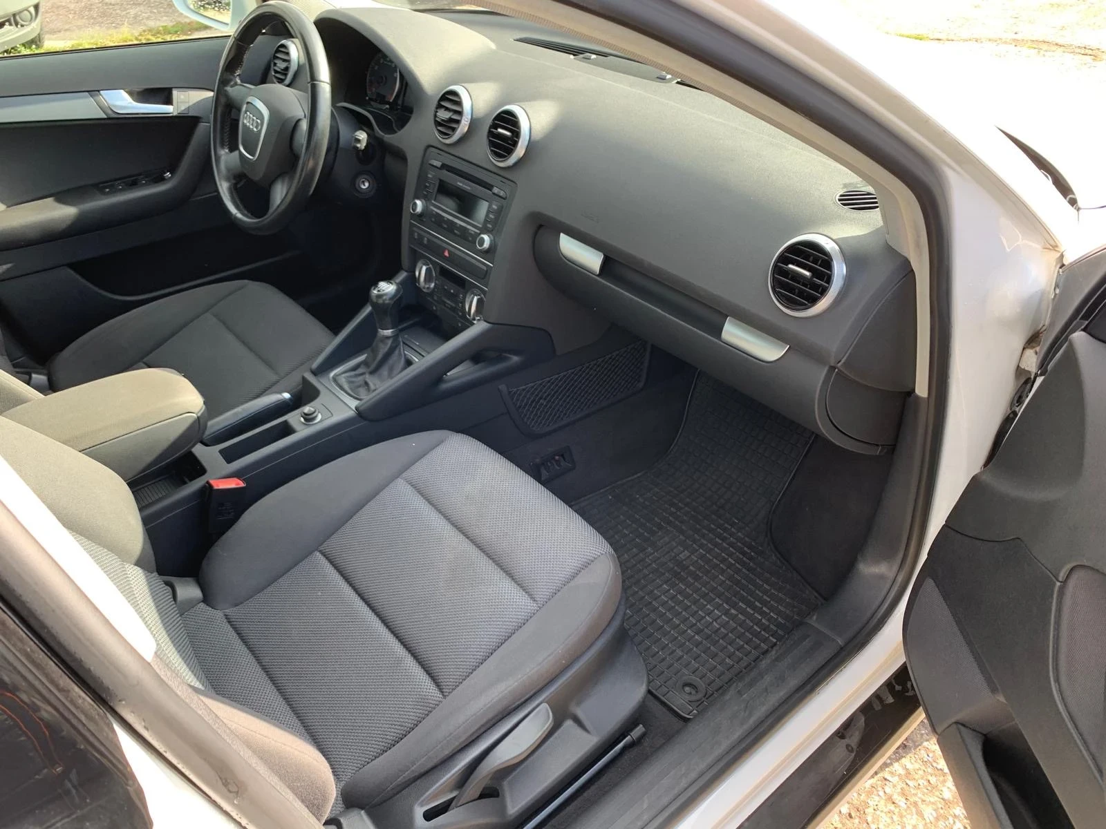 Audi A3 1.2 TFSI 77kW Sportback EURO 5 - изображение 10