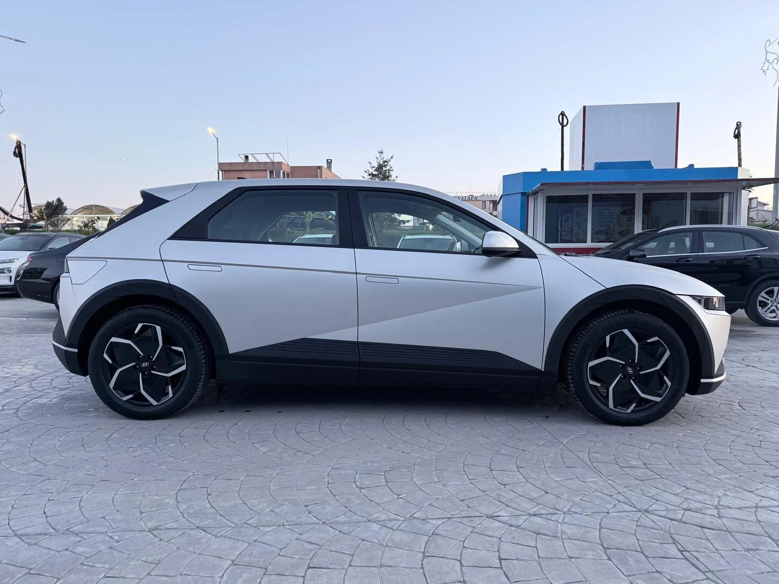 Hyundai Ioniq 5 AWD / SOH100% ����������� | Mobile.bg � ����������� 2