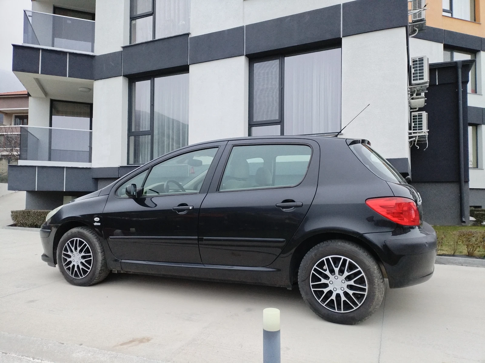 Peugeot 307 2.0 139кс Климатроник 140хил.км Подгреви Парктрон - изображение 8