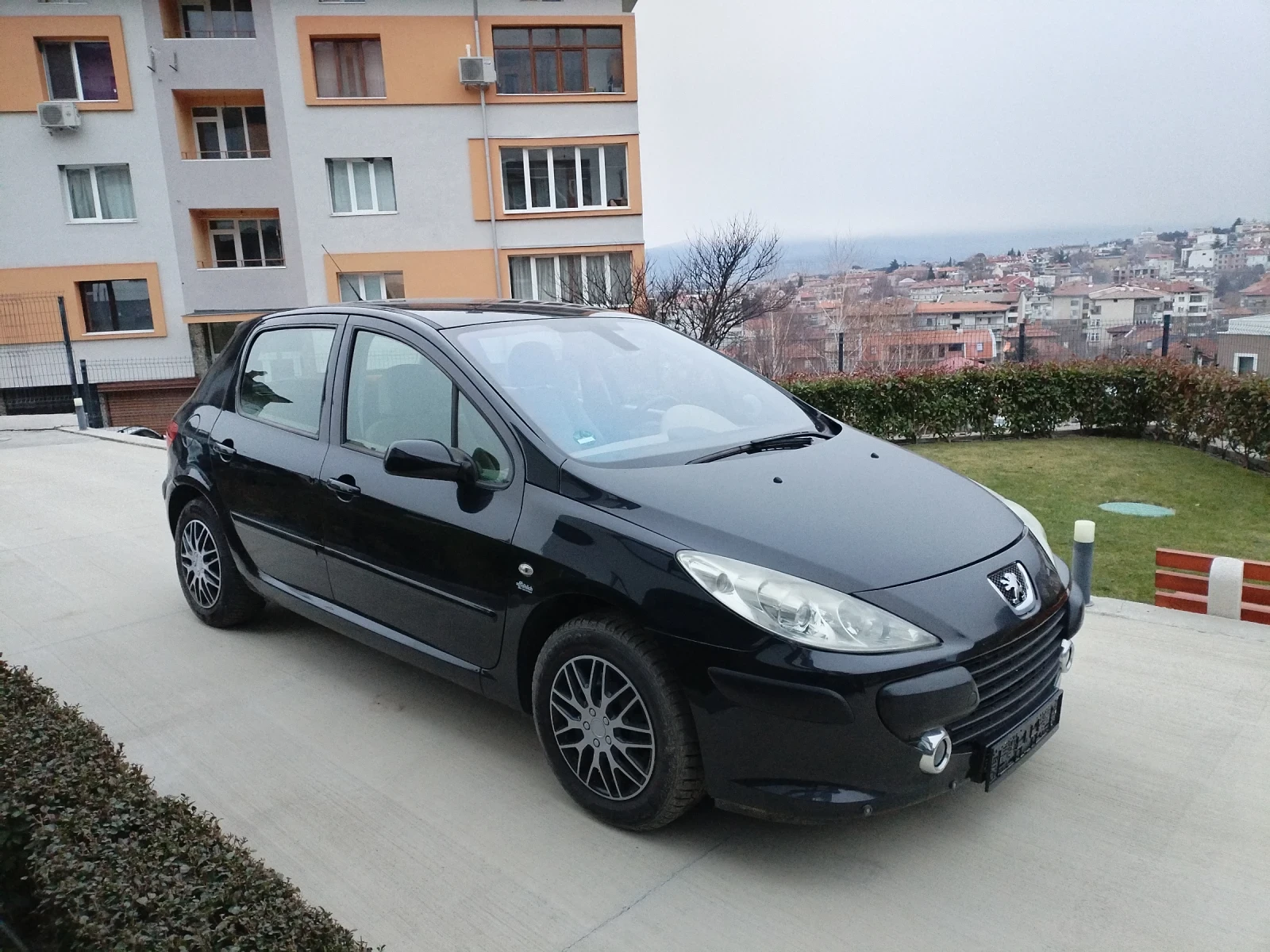 Peugeot 307 2.0 139кс Климатроник 140хил.км Подгреви Парктрон - изображение 3