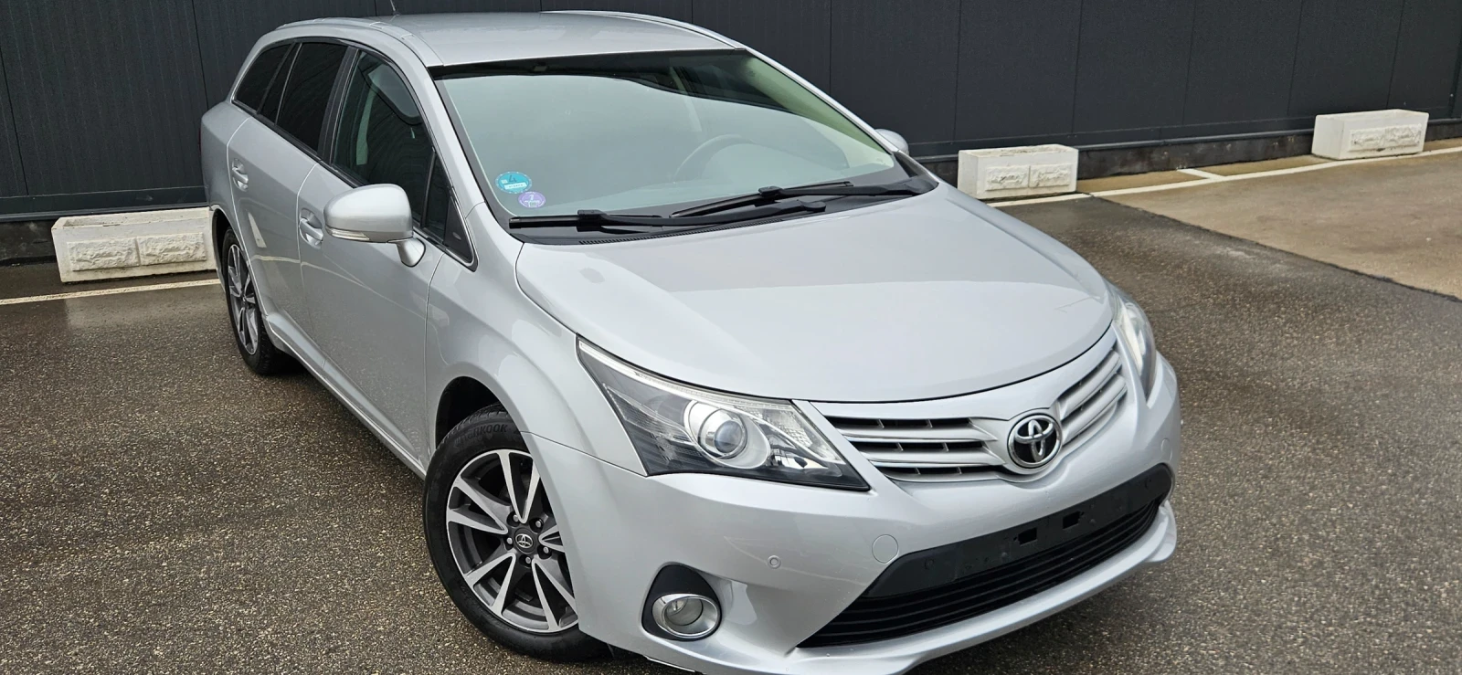 Toyota Avensis 1.8, ��������, ����������, ���� � ��������� | Mobile.bg � ����������� 1