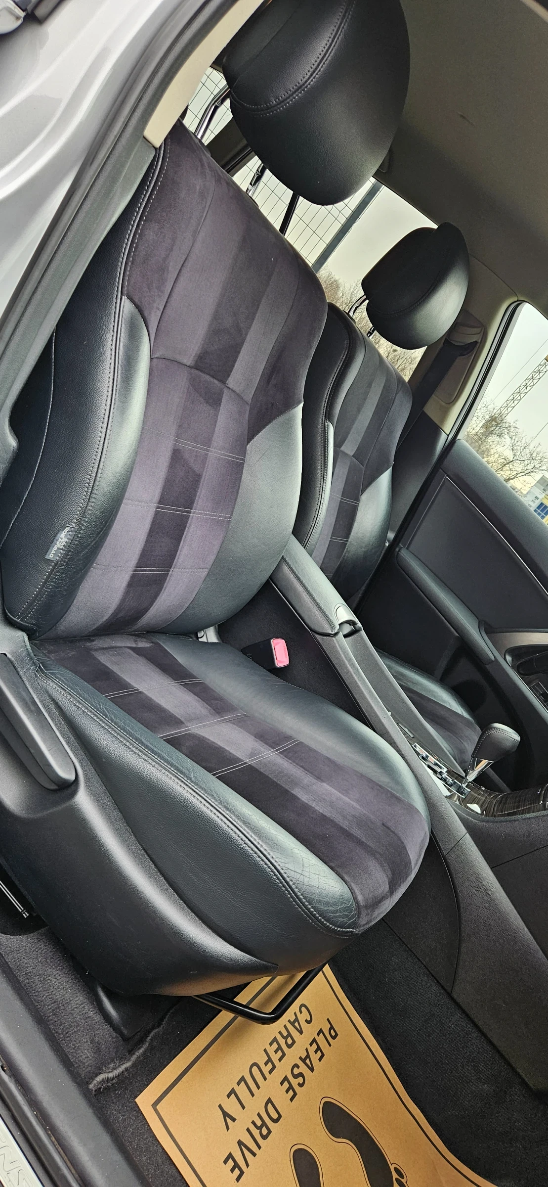 Toyota Avensis 1.8, ��������, ����������, ���� � ��������� | Mobile.bg � ����������� 9