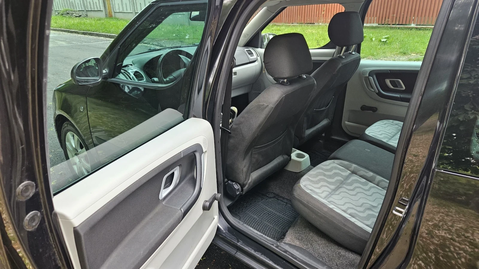 Skoda Roomster 1.2 MPI, снимка 10 - Автомобили и джипове - 54580996