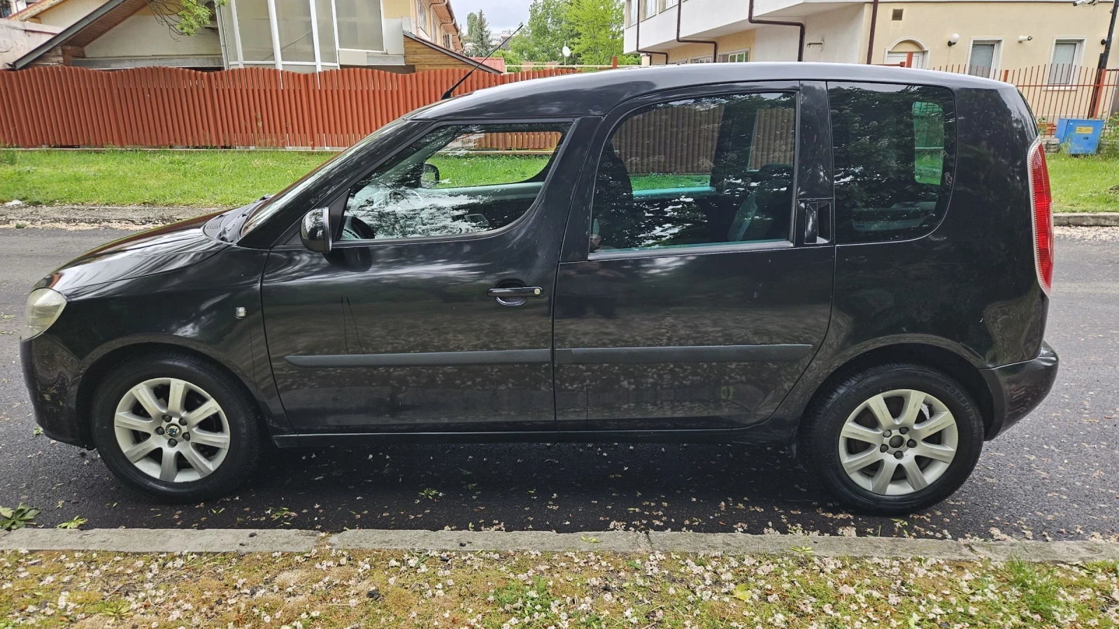 Skoda Roomster 1.2 MPI, снимка 5 - Автомобили и джипове - 54580996