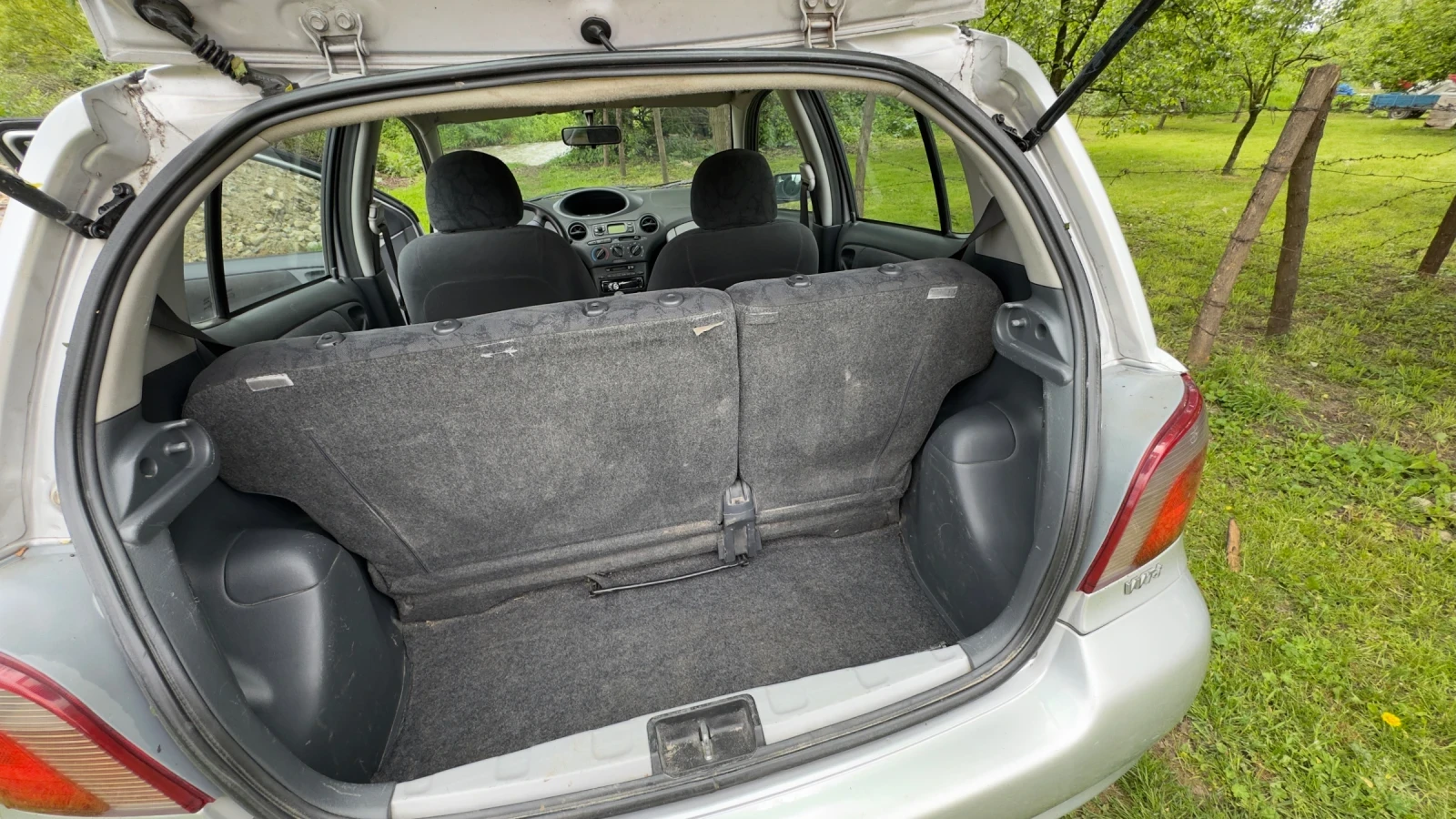 Toyota Yaris, снимка 8 - Автомобили и джипове - 54595662