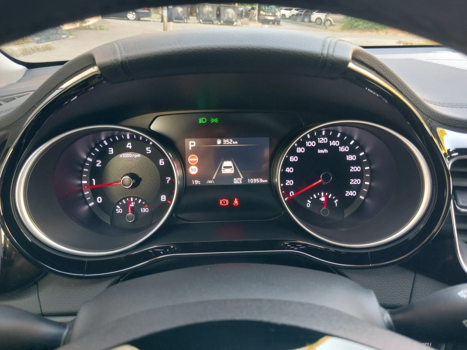 Kia Ceed Executive SW 1.5 Turbo, снимка 13 - Автомобили и джипове - 55055280