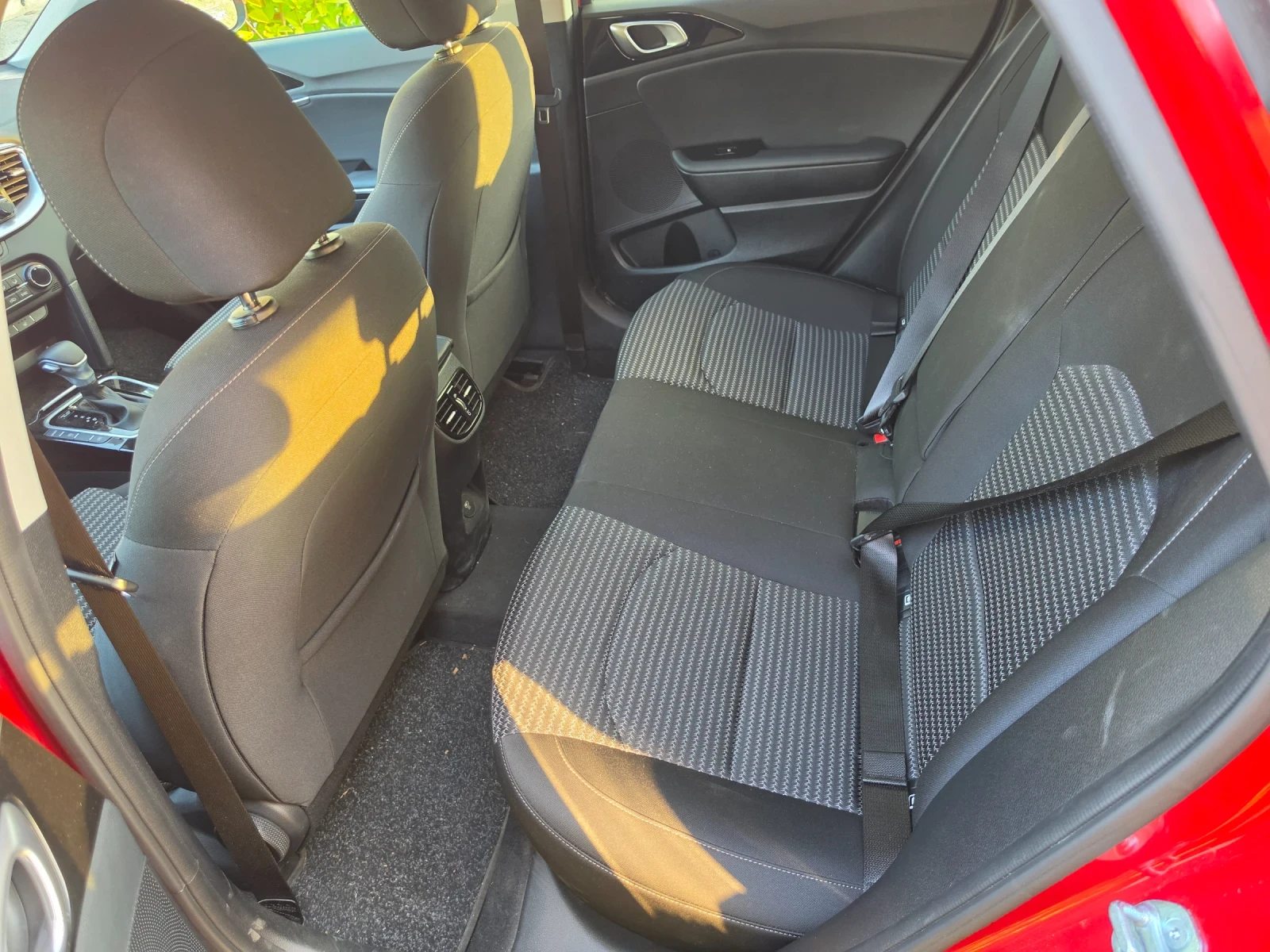 Kia Ceed Executive benzin | Mobile.bg � ����������� 14