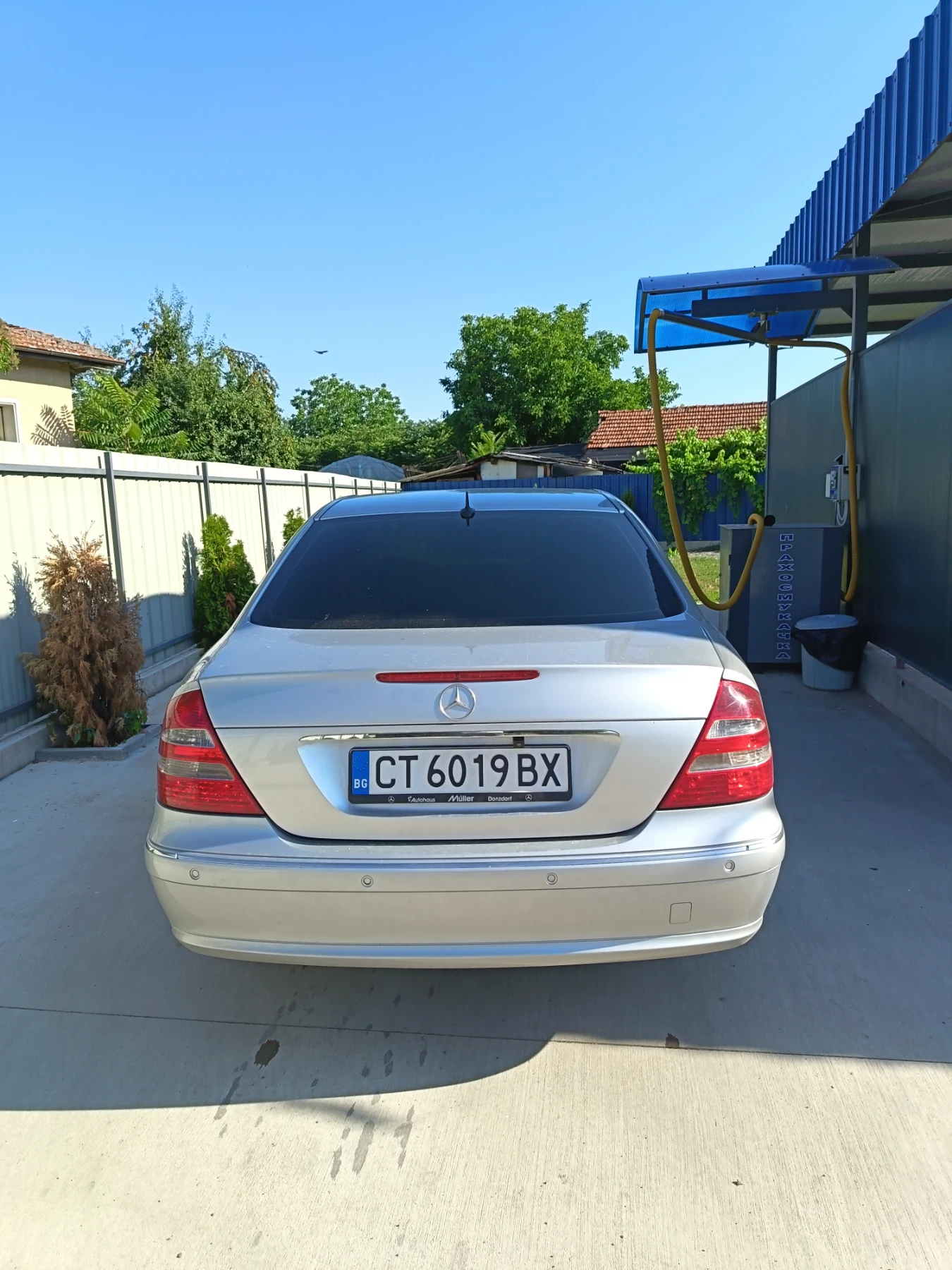 Mercedes-Benz E 320, снимка 2 - Автомобили и джипове - 55088633