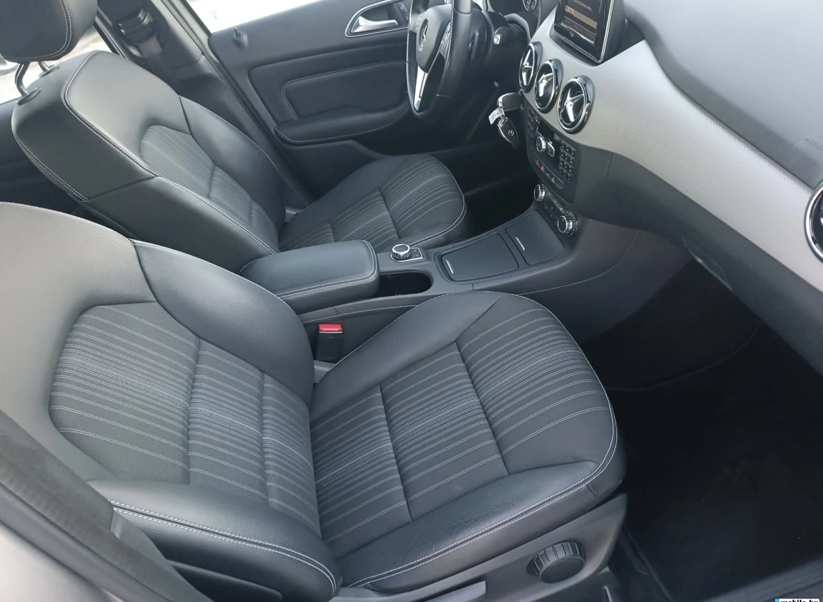 Mercedes-Benz B 200 Панорама AMG metan ТОП СЪСТОЯНИЕ, снимка 3 - Автомобили и джипове - 55222841