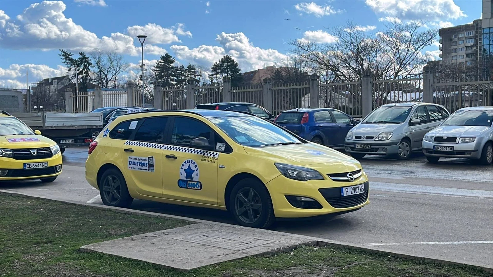 Opel Astra 1.6 CDTI, снимка 3 - Автомобили и джипове - 55327958