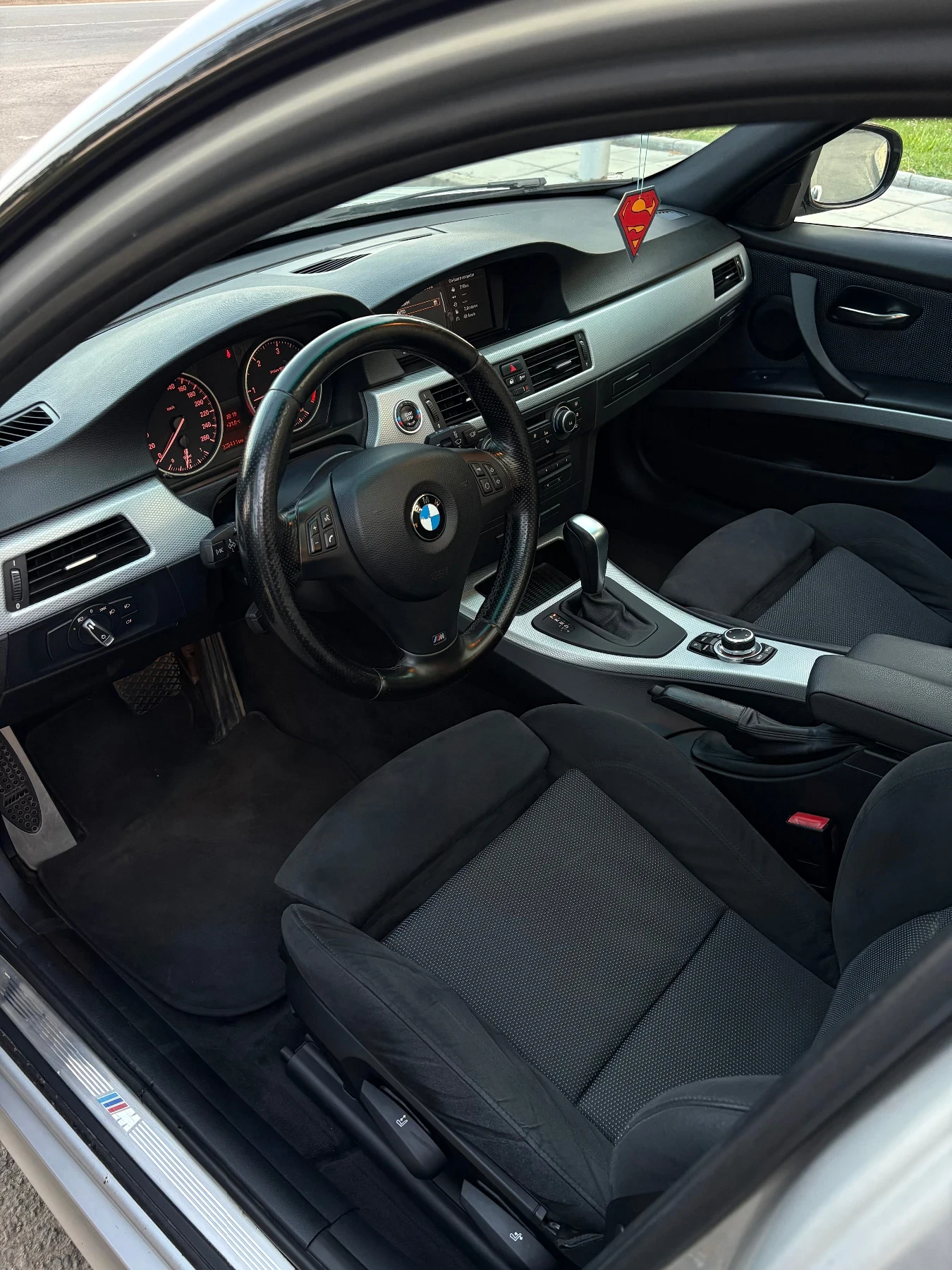 BMW 320 * M Pack * xDrive * Facelift * СМЕНЕНИ ВЕРИГИ!, снимка 6 - Автомобили и джипове - 55474454