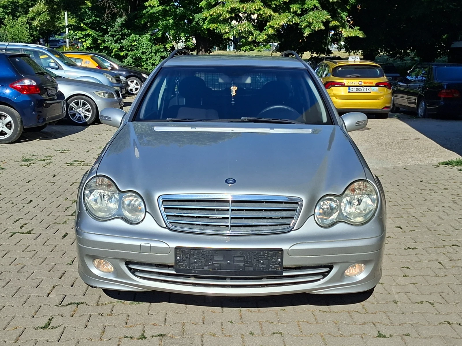 Mercedes-Benz C 180 БЕНЗИН- АВТОМАТИК , снимка 2 - Автомобили и джипове - 55482300