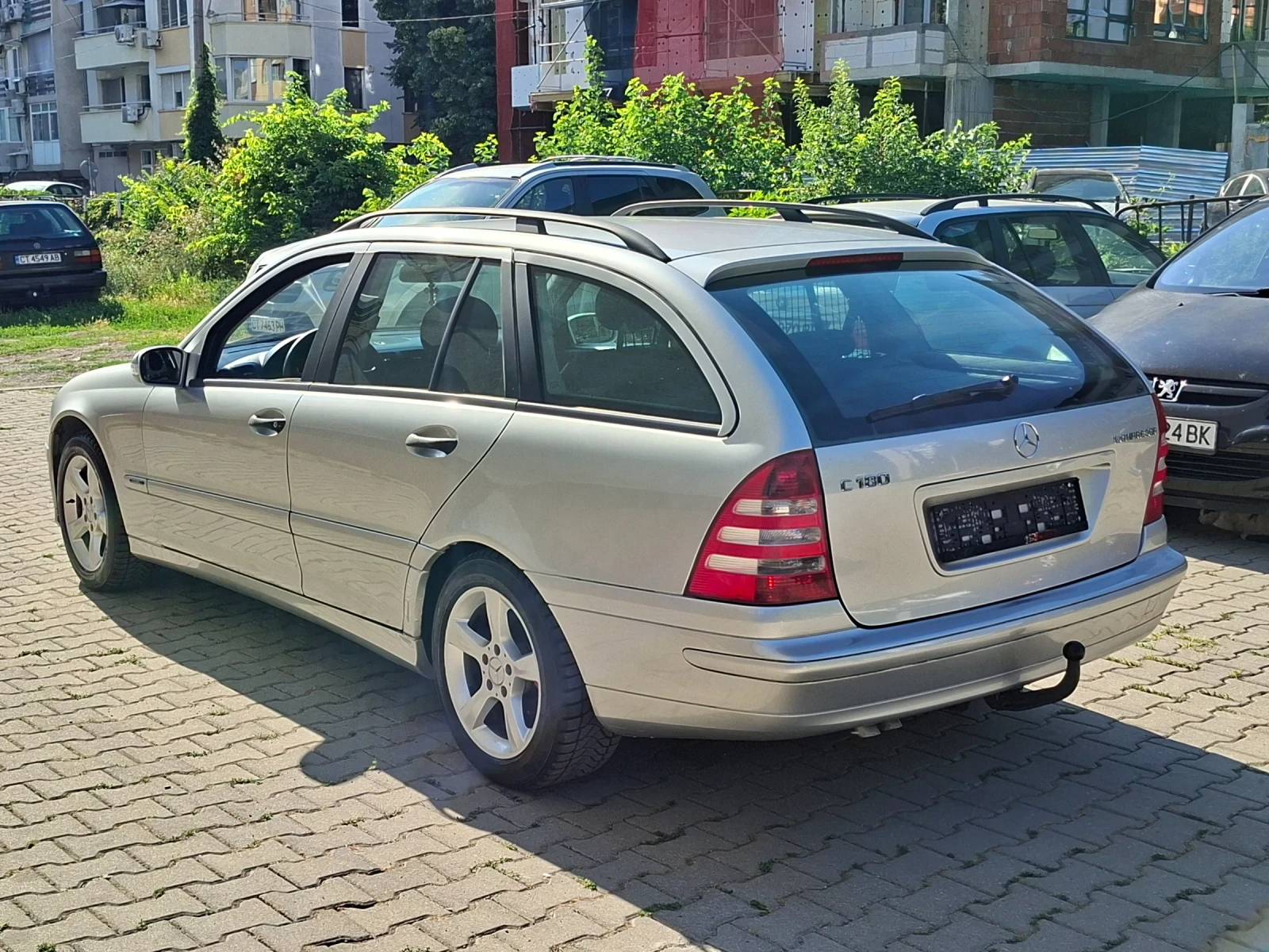 Mercedes-Benz C 180 БЕНЗИН- АВТОМАТИК , снимка 4 - Автомобили и джипове - 55482300