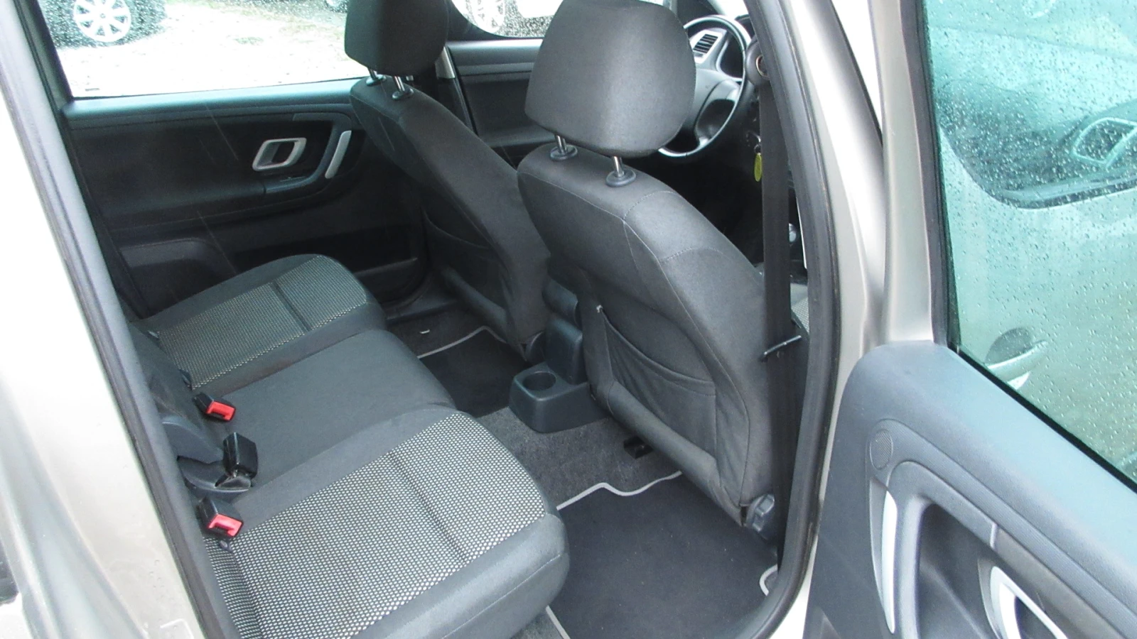 Skoda Roomster SCOUT 1.6-AUTOMAT-����� ��������� | Mobile.bg � ����������� 15