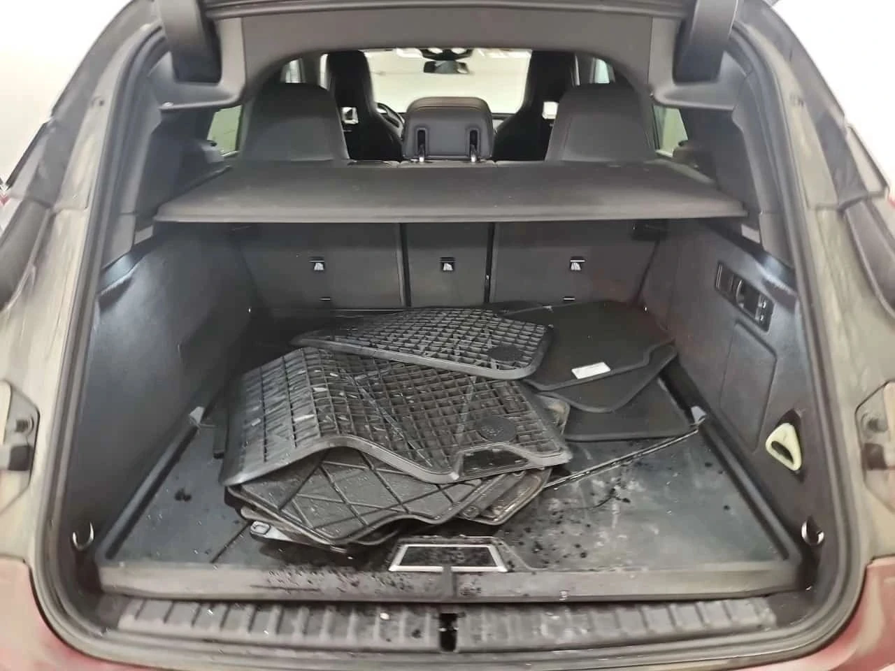 BMW iX, снимка 13 - Автомобили и джипове - 56686545