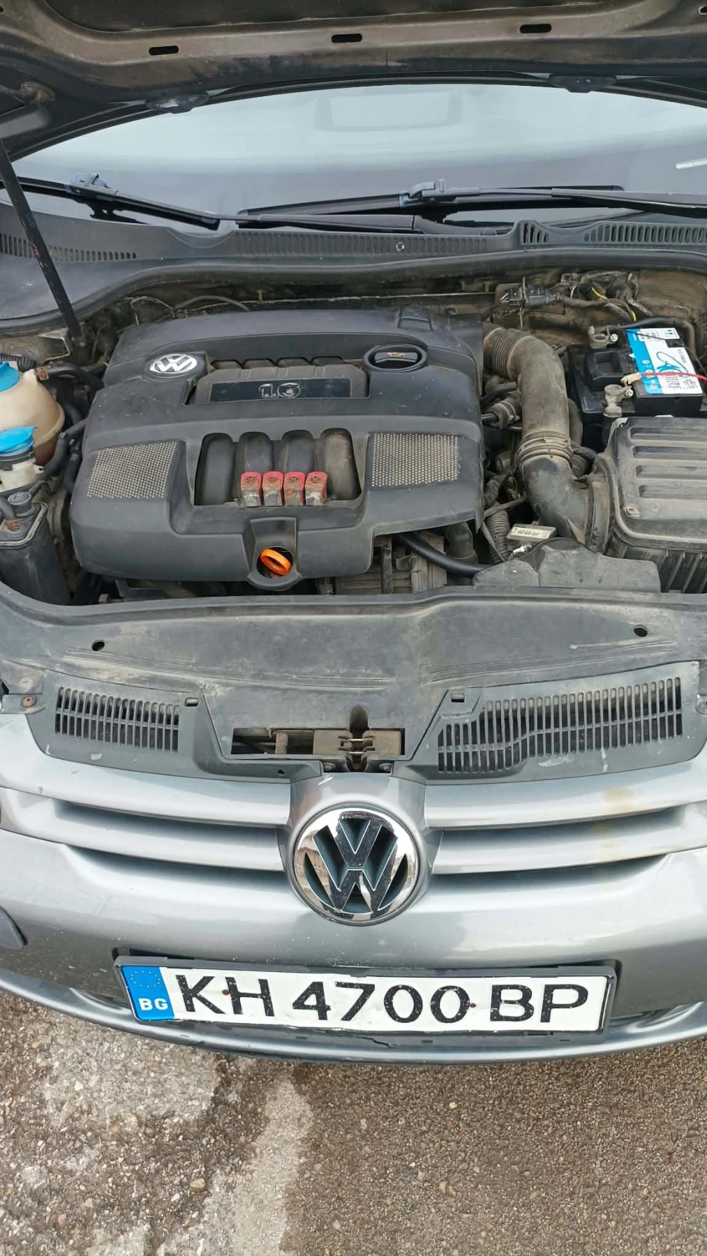 VW Golf 1.6, снимка 5 - Автомобили и джипове - 56747164