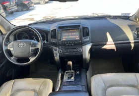 Toyota Land cruiser 5.7 V8 | 1 Собственик | Без инциденти | Сarfax | , снимка 4