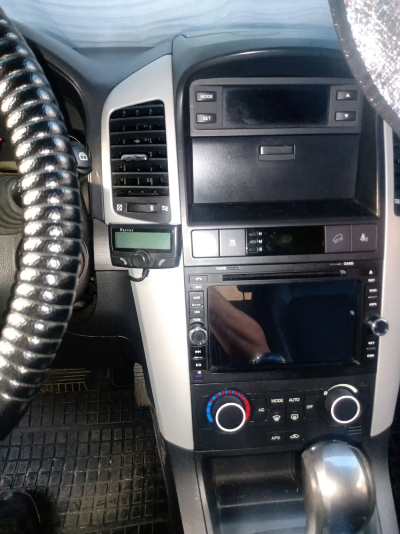 Chevrolet Captiva, снимка 6 - Автомобили и джипове - 52474748