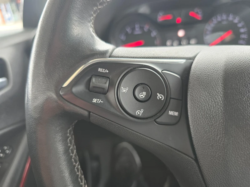 Opel Crossland X 2 г оставаща заводска гаранция   2022   Автомат, снимка 14 - Автомобили и джипове - 52598066