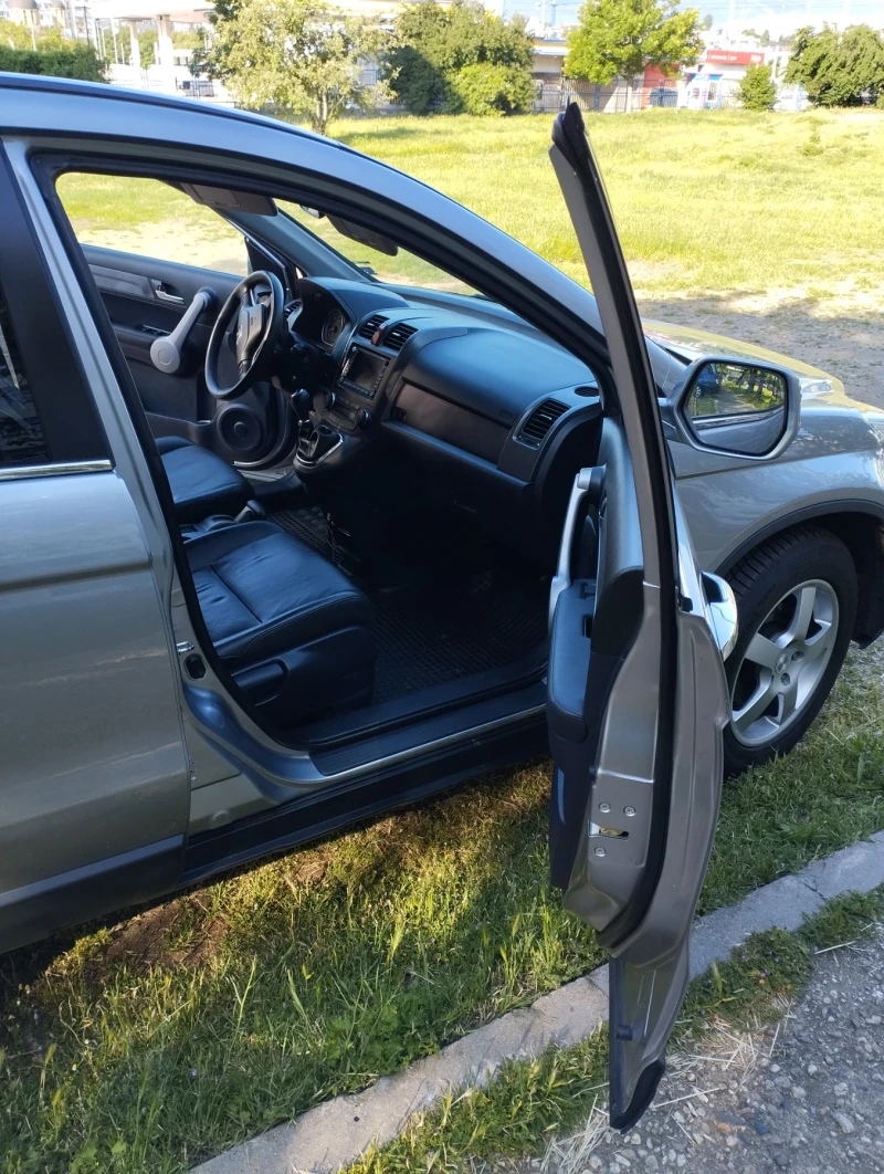 Honda Cr-v, снимка 6 - Автомобили и джипове - 52901364
